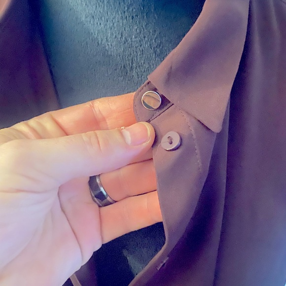 H&M Women’s Button Down Long Sleeve - Picture 2 of 4